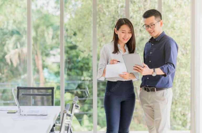 12 Tips Meningkatkan Daya Saing Karyawan di Era Digital
