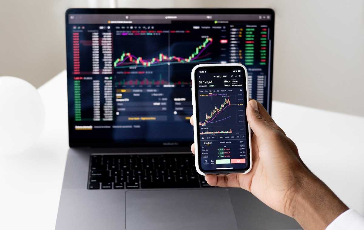 Langkah Bijak Mengelola Risiko dalam Investasi Saham