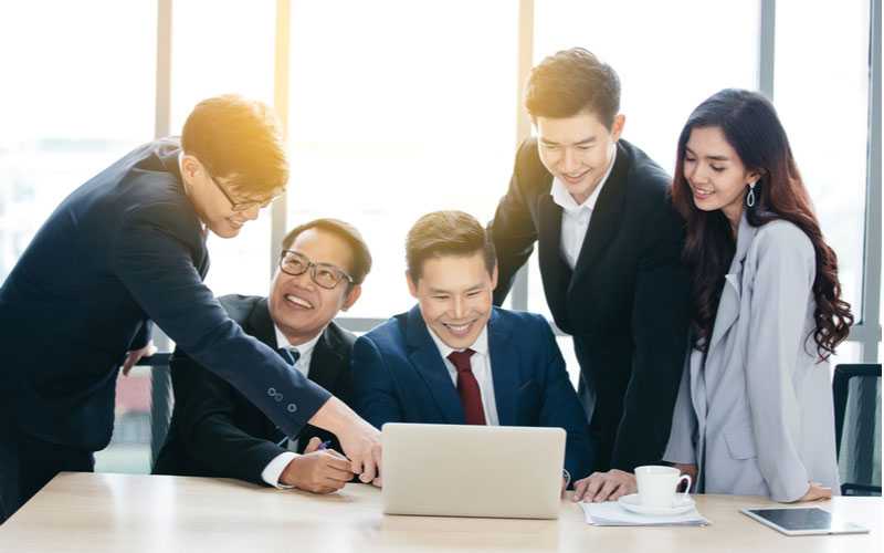 Tips Menjadi Karyawan yang Adaptif di Era Perubahan Cepat