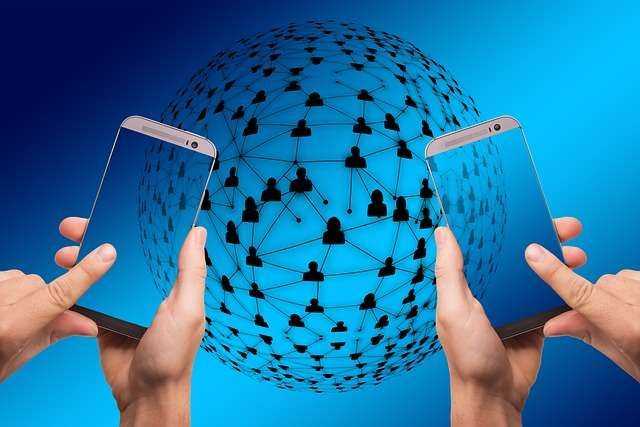 Tips Menjaga Etika Digital Bagi Karyawan Kantoran Modern